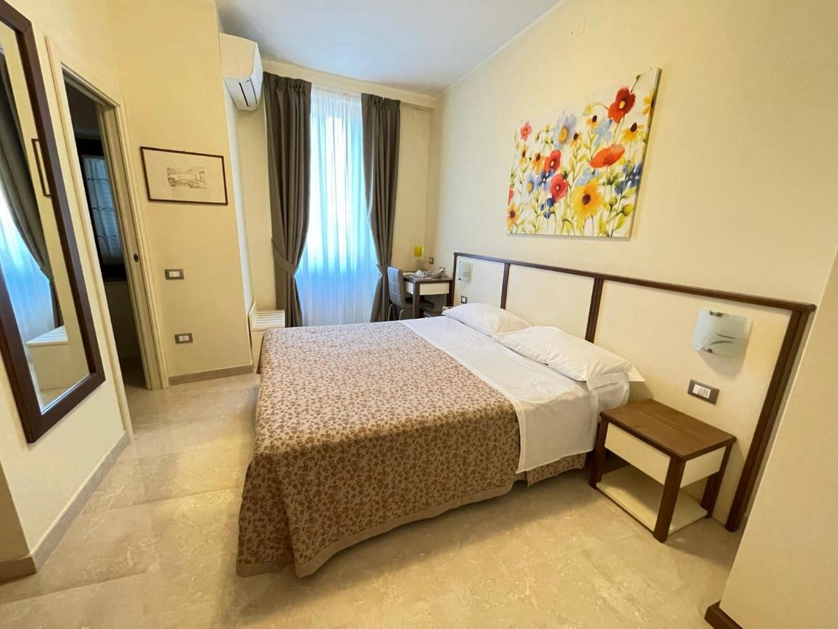 B&B Ponte Capograssi ซุลโมนา ภายนอก รูปภาพ