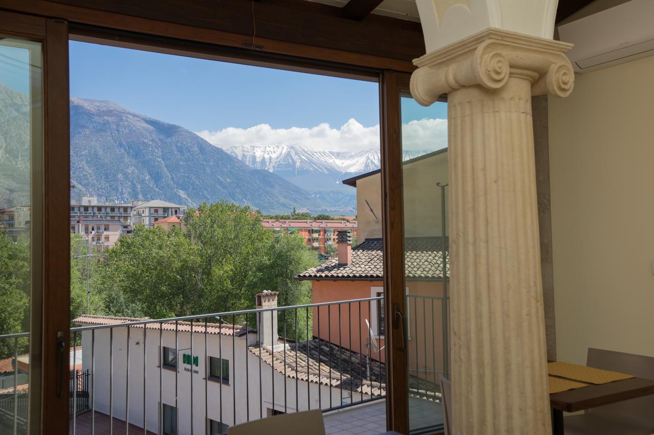 B&B Ponte Capograssi ซุลโมนา ภายนอก รูปภาพ