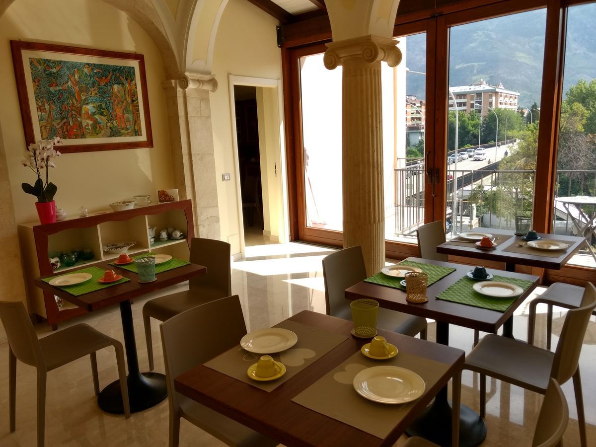 B&B Ponte Capograssi ซุลโมนา ภายนอก รูปภาพ